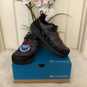 💐COLUMBIA KIDS Hiking Shoes (Boys)